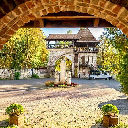 Drevny Grad Park-Hotel Lviv Buitenkant foto