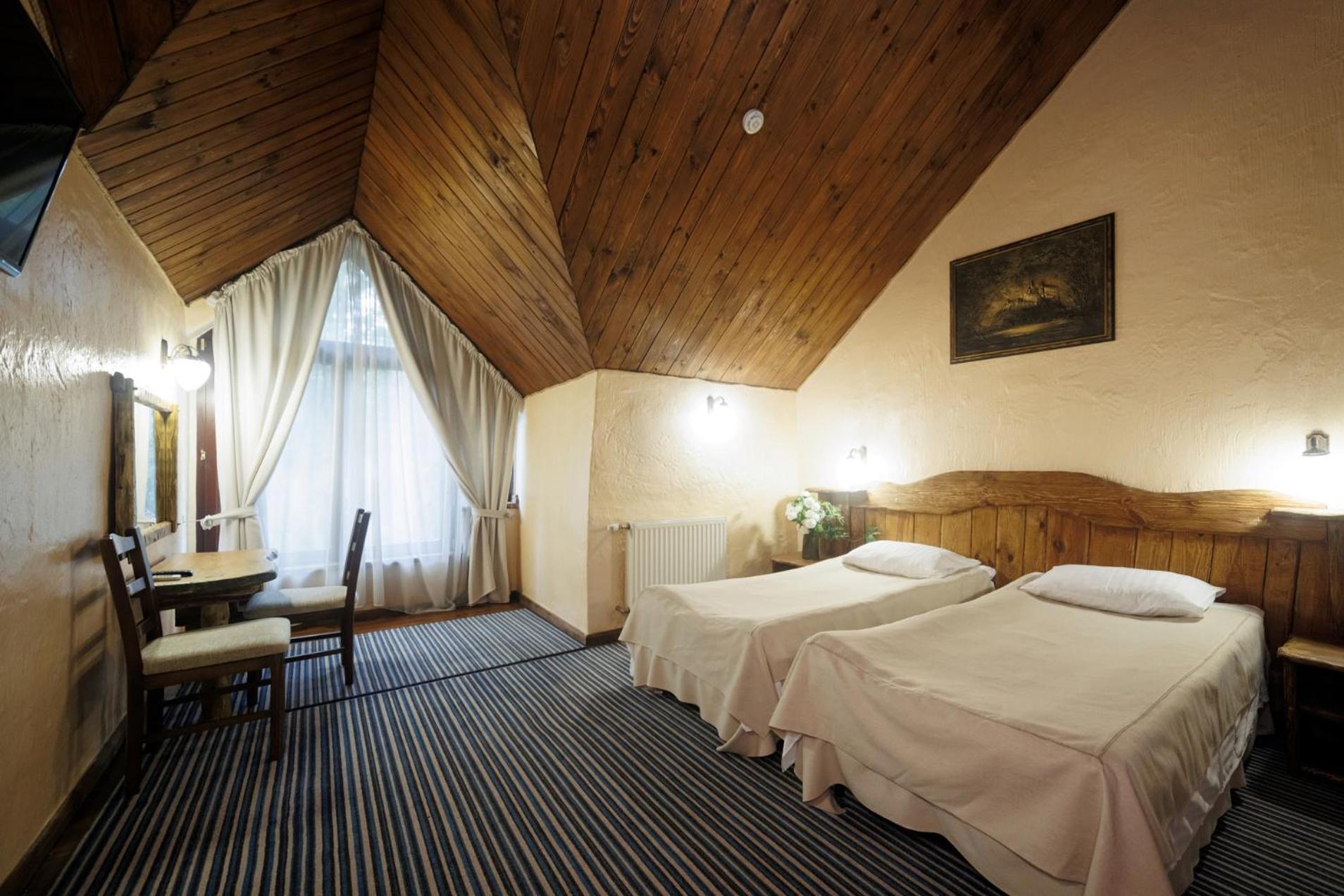 Drevny Grad Park-Hotel Lviv Buitenkant foto